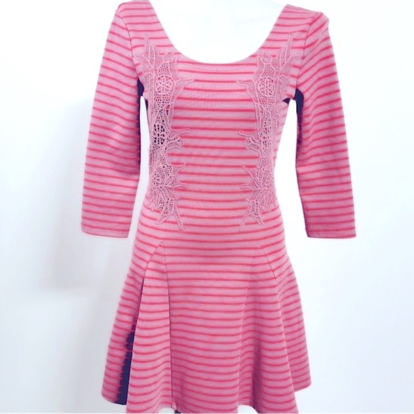 Free People Salmon Pink Stripe Appliqué Skater Style Body Con Stretchy Dress SML - Picture 6 of 10